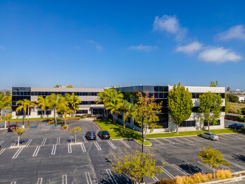 Primary Photo Of 4551 Glencoe Ave, Marina del Rey Office For Lease