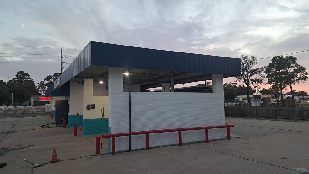 More Photos Of 5803 FM 1960 Rd E, Humble Freestanding For Sale