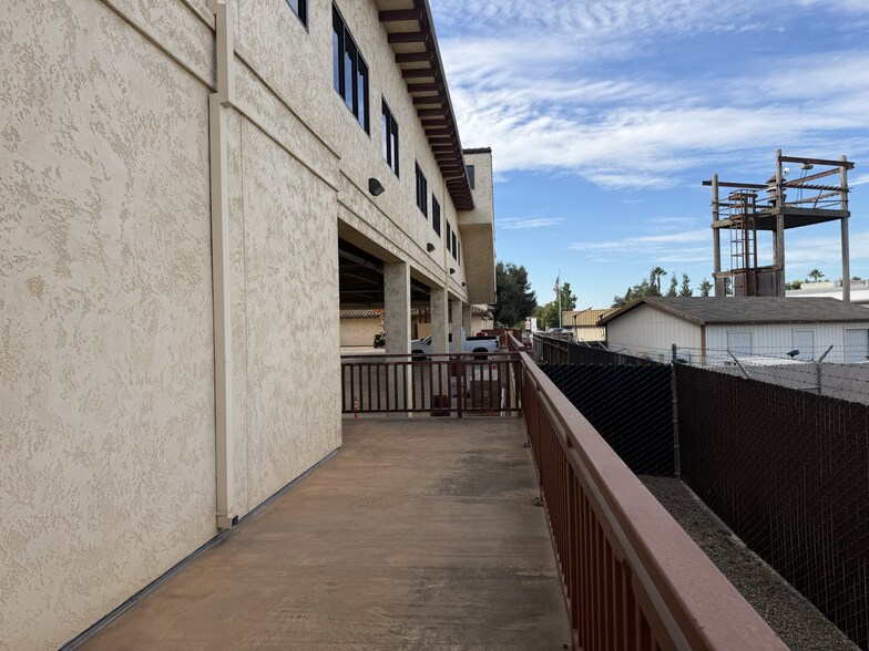More Photos Of 1414 E F St, Oakdale Office For Sale