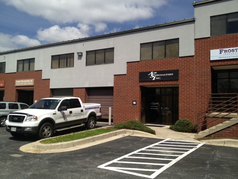 More Photos Of 10545 Guilford Rd, Jessup Light Distribution For Sale