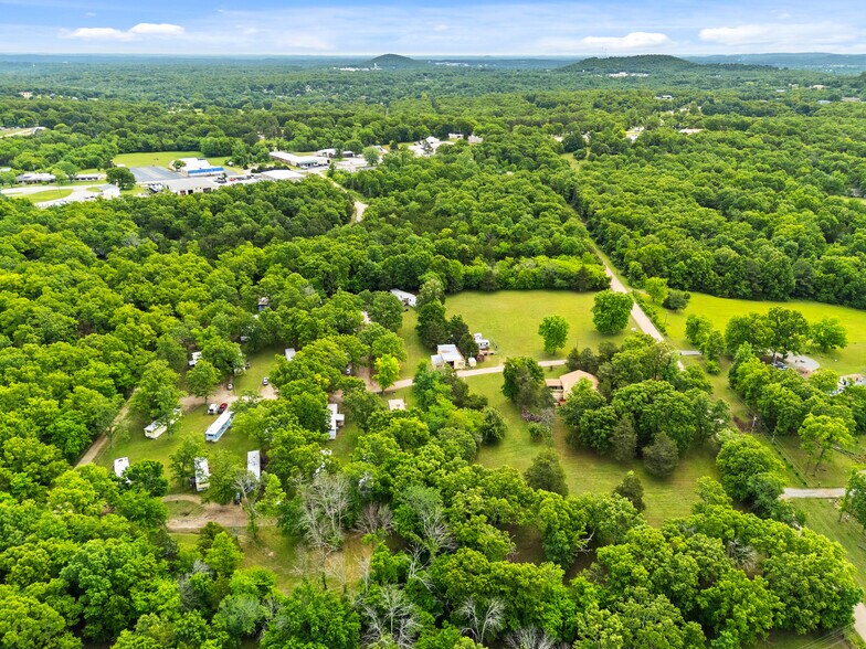 More Photos Of 409 County Road 916, Mountain Home Manufactured Housing Mobile Home Park For Sale