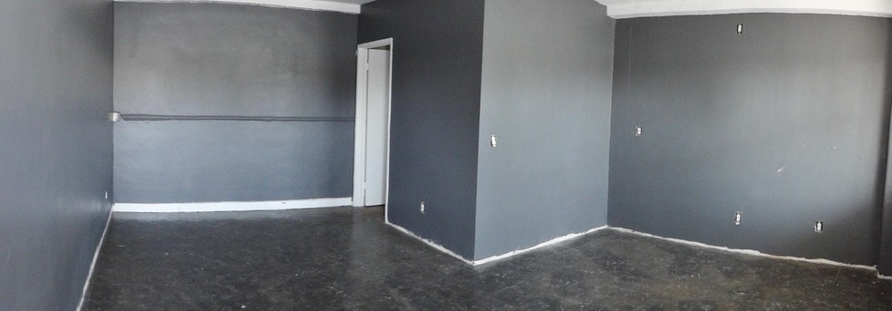 More Photos Of 12601-12615 San Fernando Rd, Sylmar Unknown For Lease