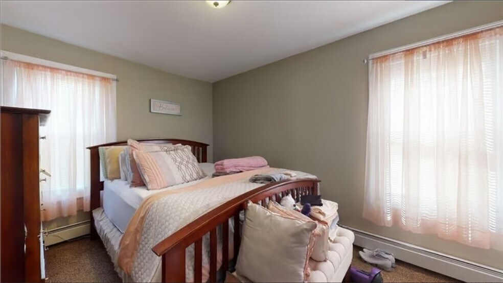 More Photos Of 15 Church St, Manville Apartments For Sale
