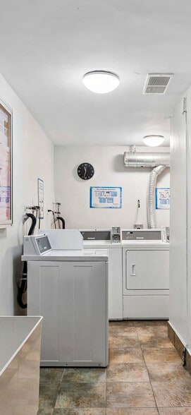 More Photos Of 6 Milepost Pl, Toronto Apartments For Sale