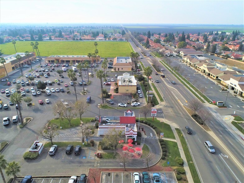 More Photos Of 2310 W Cleveland Ave, Madera Fast Food For Sale