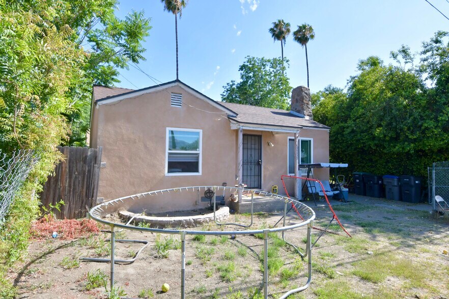 More Photos Of 43763-43789 State Highway 74, Hemet Apartments For Sale