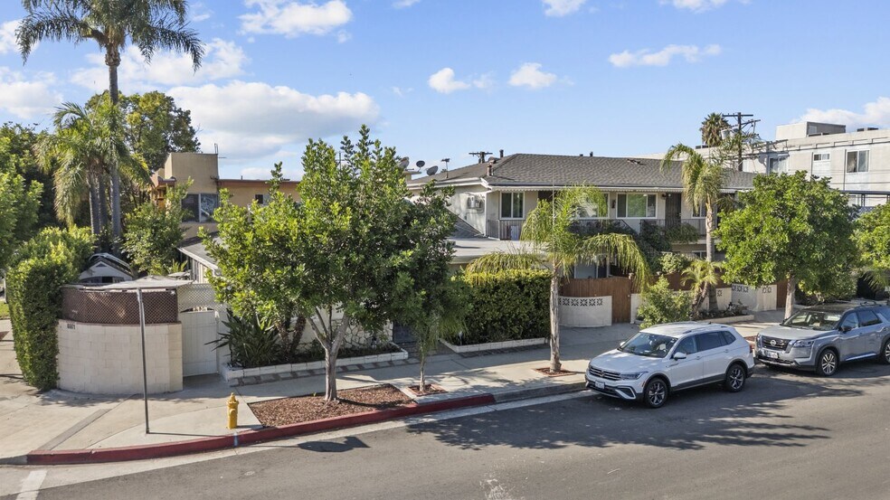 More Photos Of 6661 Wilkinson Ave, North Hollywood Apartments For Sale