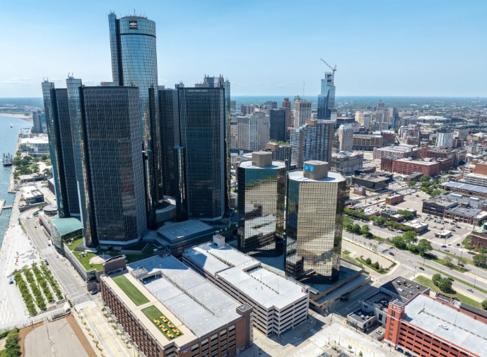 More Photos Of 500 Renaissance Ctr, Detroit Office For Lease