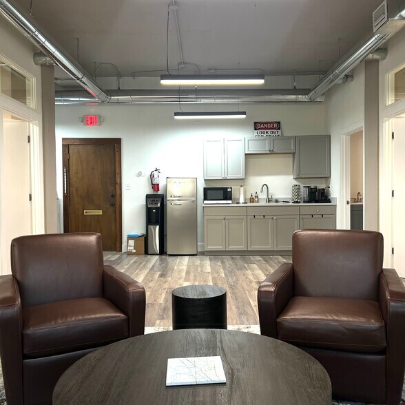 More Photos Of 1900 S Harbor City Blvd, Melbourne Office For Lease