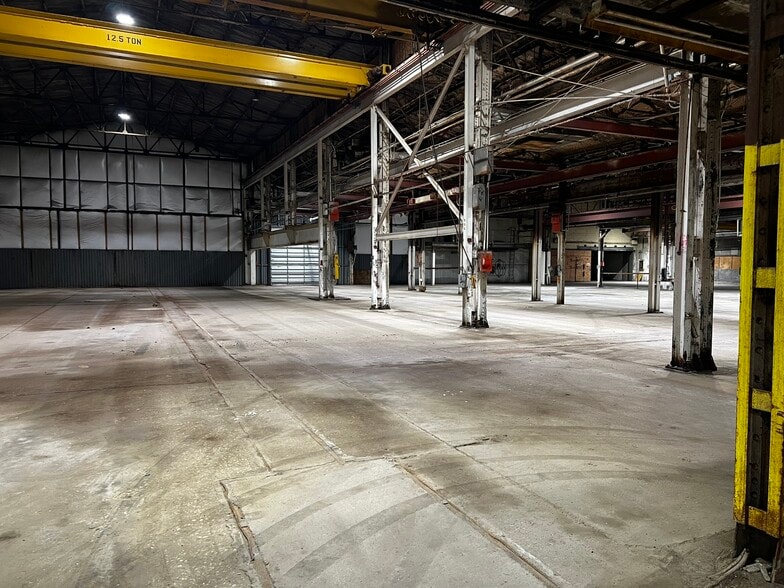 More Photos Of 11 Pine Lake Ave, La Porte Manufacturing For Lease