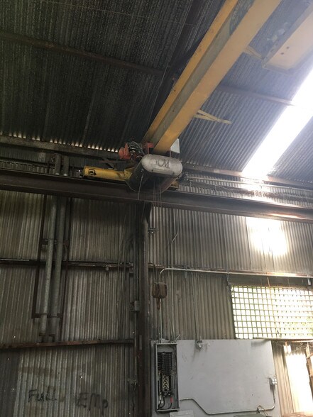 More Photos Of 5115 N 47th St, Tampa Industrial For Sale