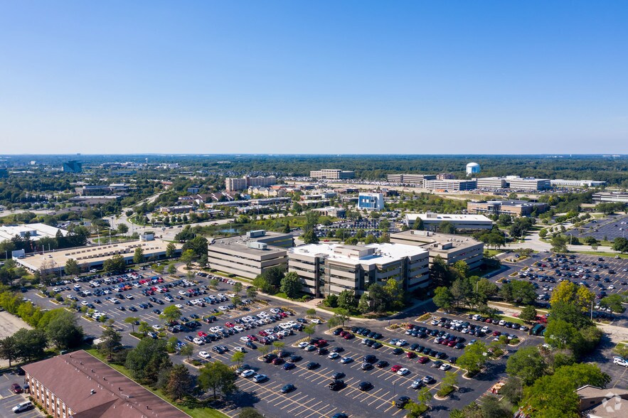 More Photos Of 1240 E Diehl Rd, Naperville Office For Lease