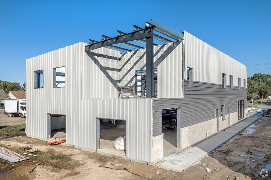 More Photos Of 5713 13th St, Katy Unknown For Lease