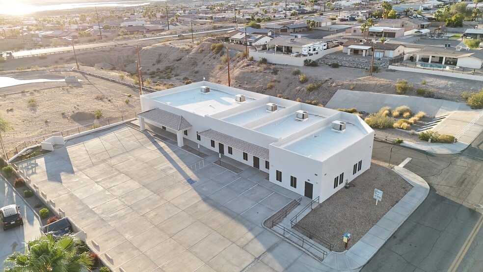 Primary Photo Of 1515 N Lake Havasu Ave, Lake Havasu City General Retail For Sale