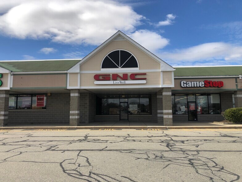 More Photos Of 1-42 Fairhaven Commons Way, Fairhaven Unknown For Lease