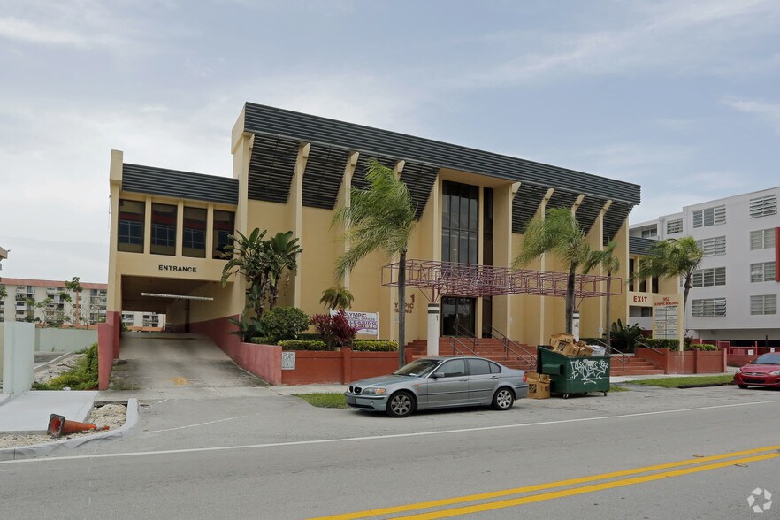Primary Photo Of 951 NE 167th St, Miami Medical For Sale