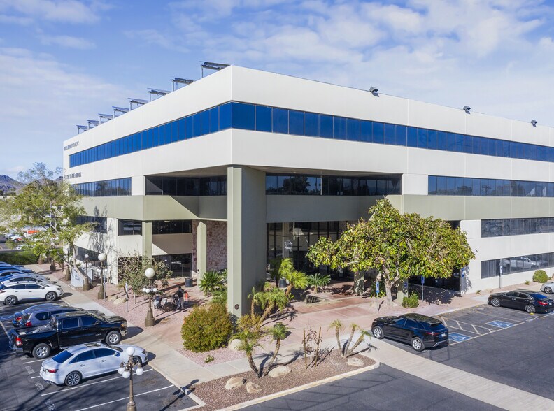 More Photos Of 2633 E Indian School Rd, Phoenix Office For Lease