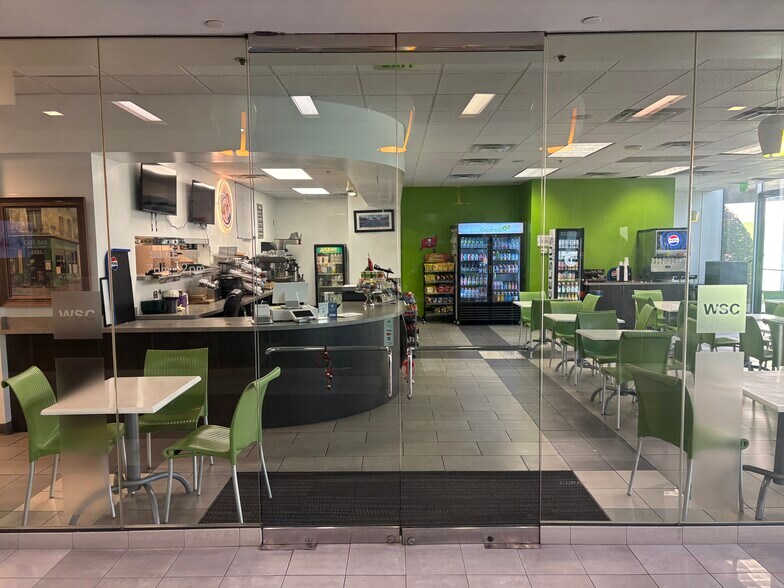 More Photos Of 1715 N Westshore Blvd, Tampa Office For Lease