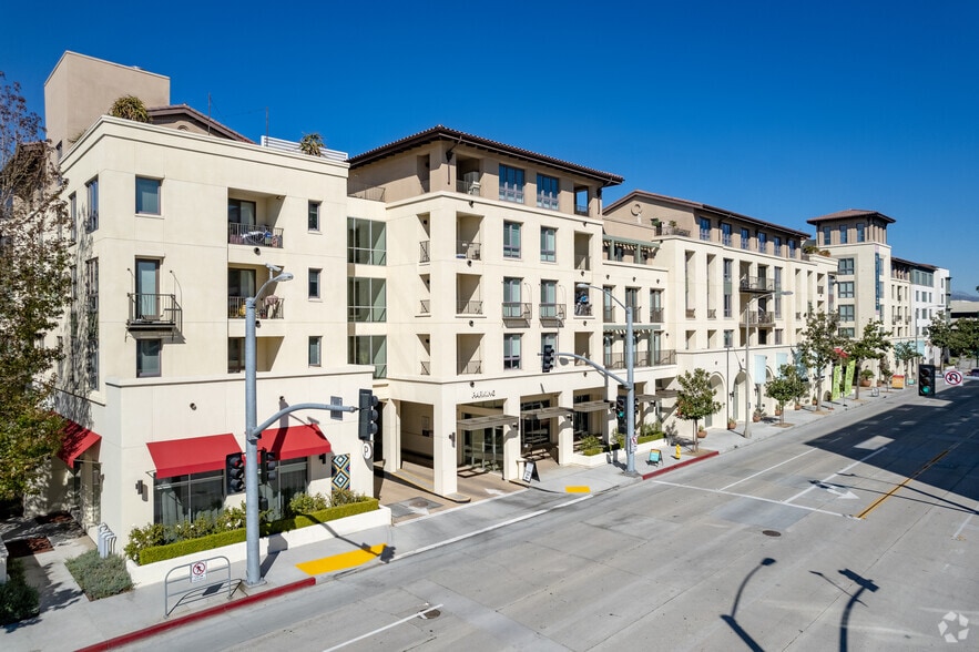 Primary Photo Of 75 W Walnut St, Pasadena Apartments For Lease