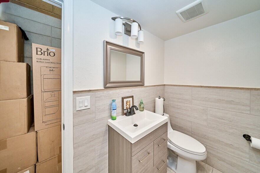 More Photos Of 308 S 1st Ave, Arcadia Apartments For Sale