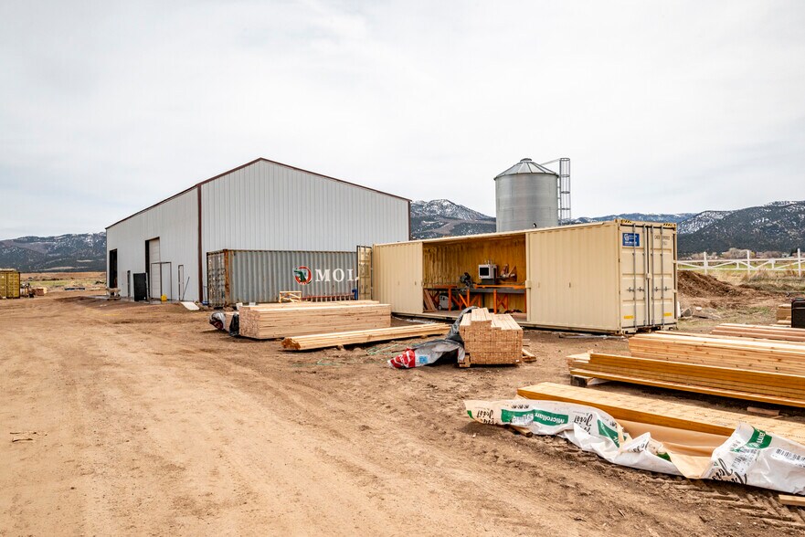 More Photos Of 700 N Center Street, Summit Land For Sale