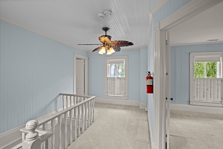 More Photos Of 567 E Water St, Belhaven Hospitality For Sale