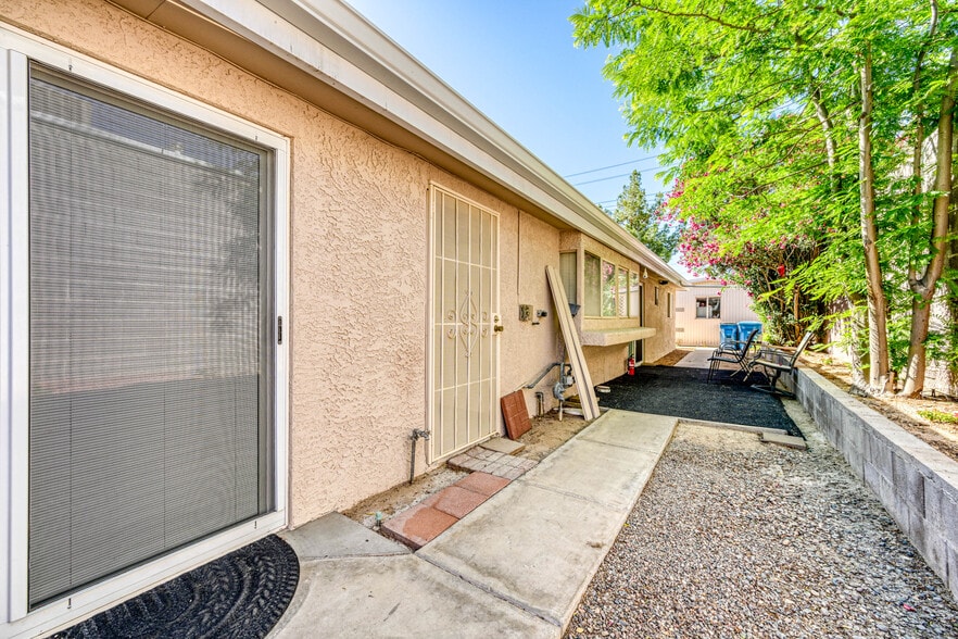 More Photos Of 1632 E Saint Louis Ave, Las Vegas Apartments For Sale
