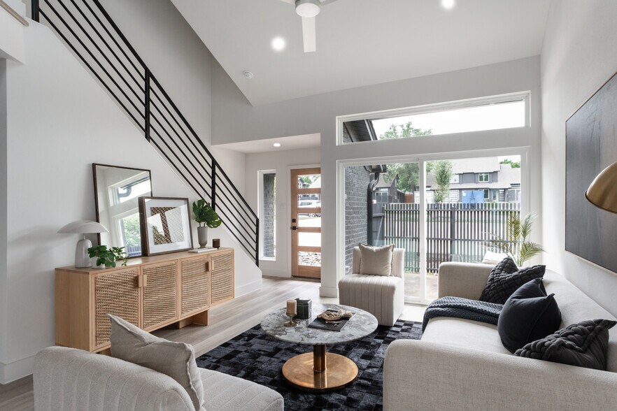 More Photos Of 1905 Albury Cv, Austin Specialty For Sale