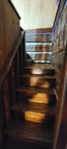 More Photos Of 125 McCullugh Rd, Boiling Springs Office Residential For Sale