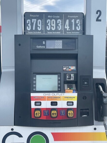 More Photos Of 524 Hinman Ave, Buffalo Service Station For Sale