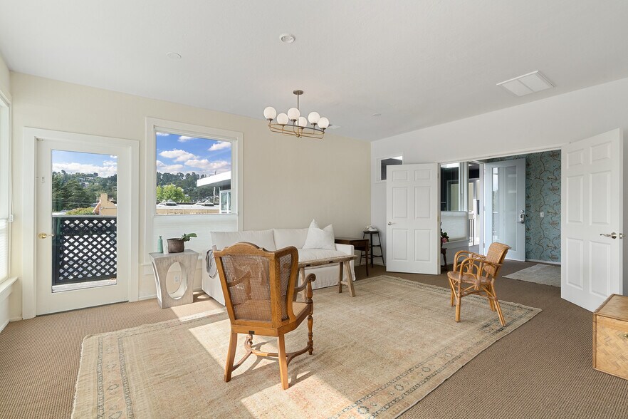 More Photos Of 125-131 Camino Alto, Mill Valley Office For Lease