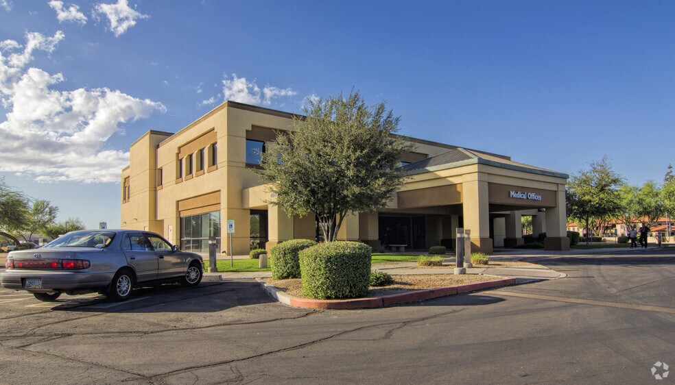 More Photos Of 1501 N Gilbert Rd, Gilbert Medical For Lease