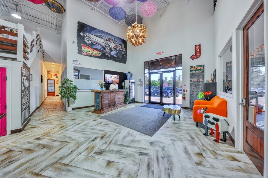 More Photos Of 118 Vintage Park Blvd, Houston Coworking Space