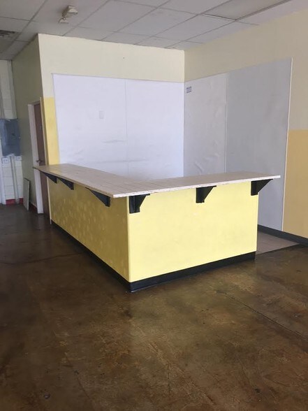 More Photos Of 3210-3228 N Rancho Dr, Las Vegas Unknown For Lease