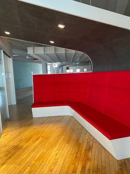 More Photos Of 28 W 27th St, New York Loft Creative Space For Sale