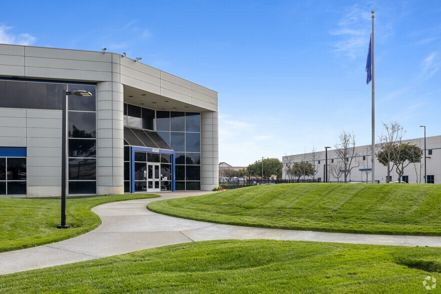 More Photos Of 4040 Nelson Ave, Concord Light Manufacturing For Lease