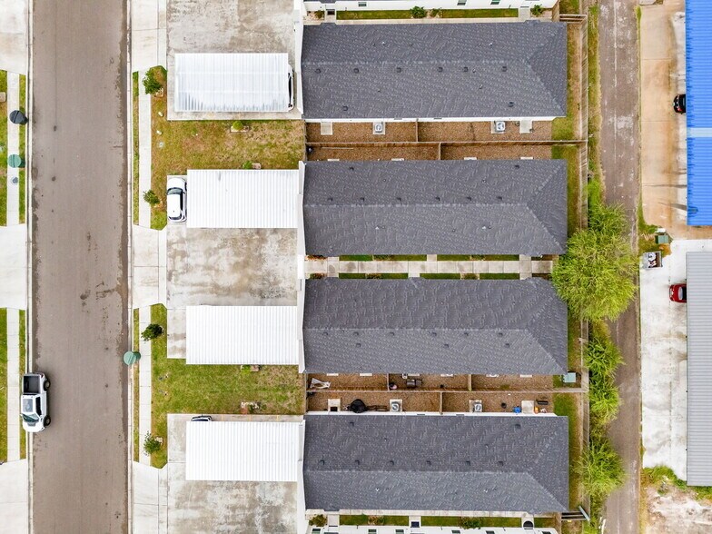 More Photos Of 205 Lauryn Dr, San Juan Apartments For Sale