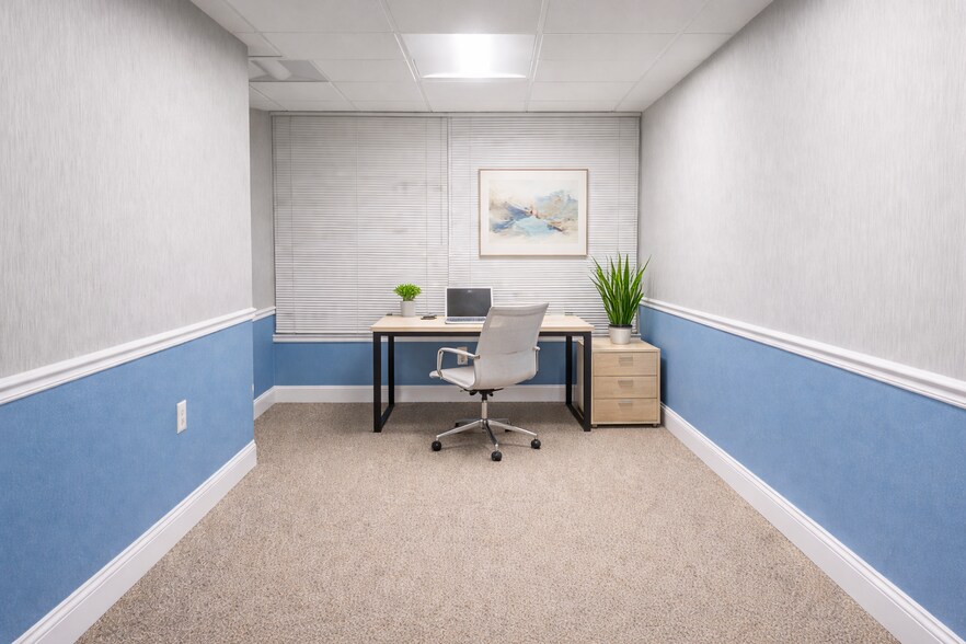 More Photos Of 2 Professional Dr, Gaithersburg Office For Lease