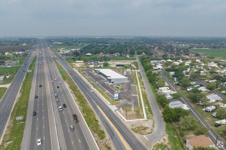 More Photos Of 8822 W Expressway 83, Harlingen Restaurant For Lease