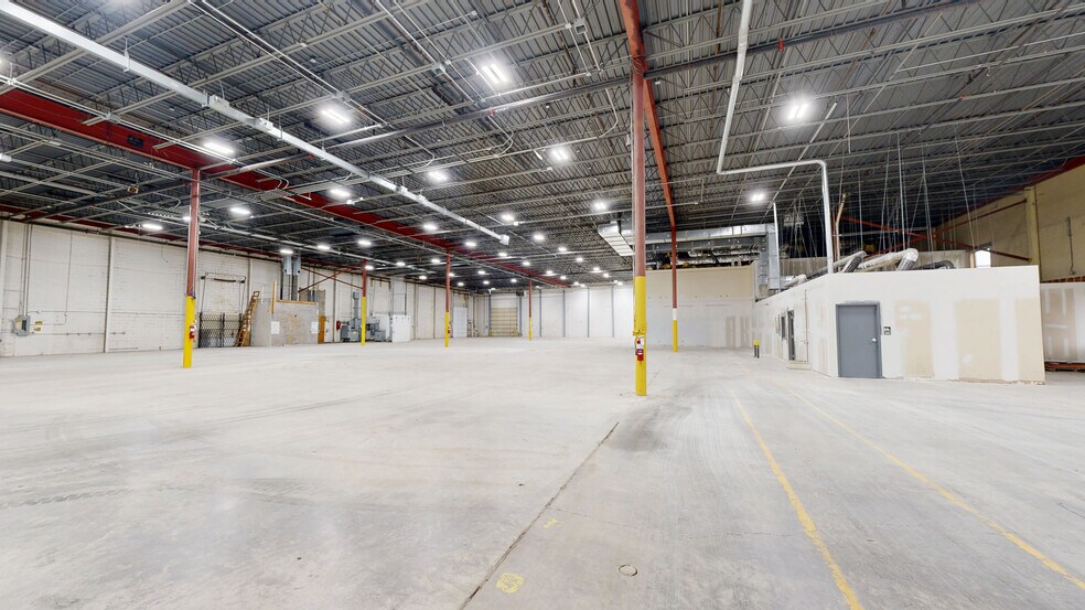 Primary Photo Of 1810 S Lynhurst Dr, Indianapolis Unknown For Lease