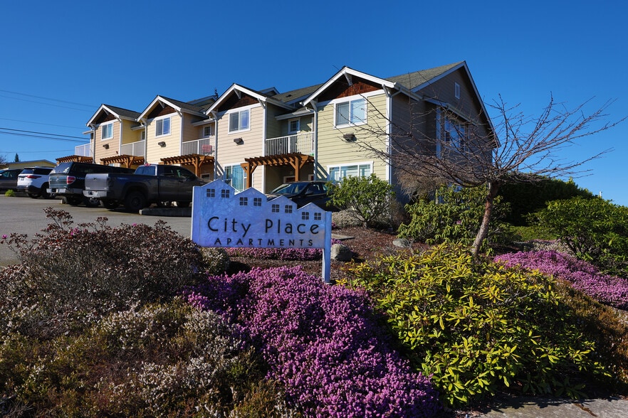 More Photos Of 808 S Chase St, Port Angeles Apartments For Sale