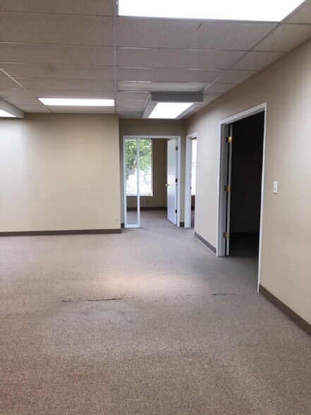 More Photos Of 916 SE 164th Ave, Vancouver Office For Lease