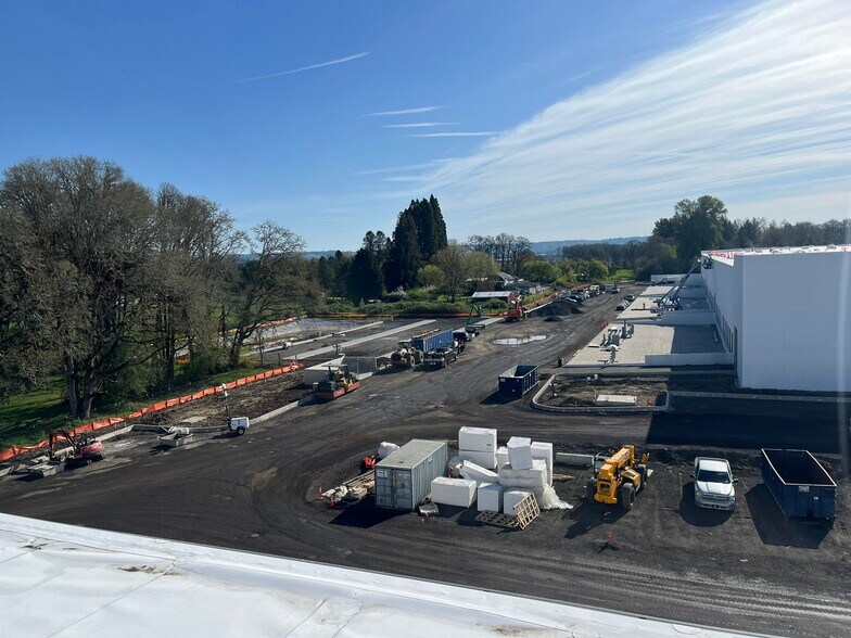 More Photos Of 4630 NW 273rd Ave, Hillsboro Unknown For Lease