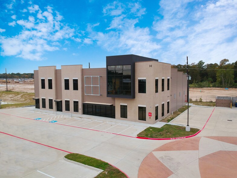 More Photos Of 24527 Gosling Rd, Spring Flex For Lease