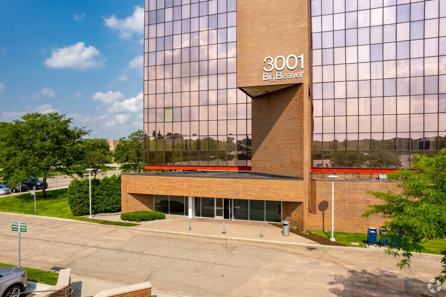 More Photos Of 3155 W Big Beaver Rd, Troy Unknown For Lease