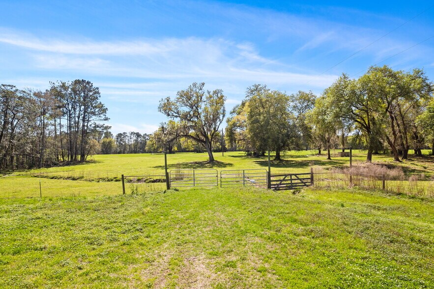 More Photos Of 94 Herbert Miller Rd, Freeport Land For Sale