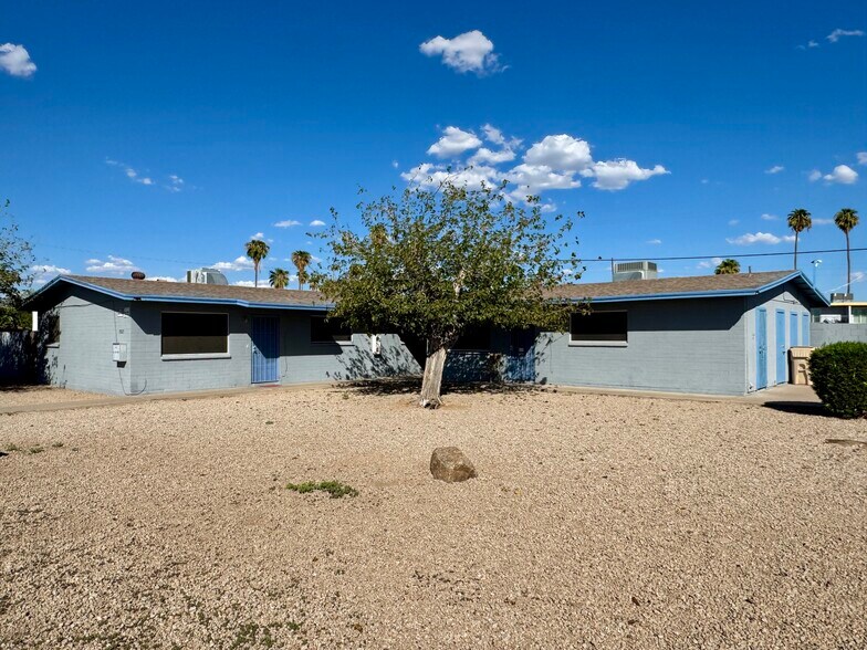 More Photos Of 7019 N 76th Ave, Glendale Apartments For Sale