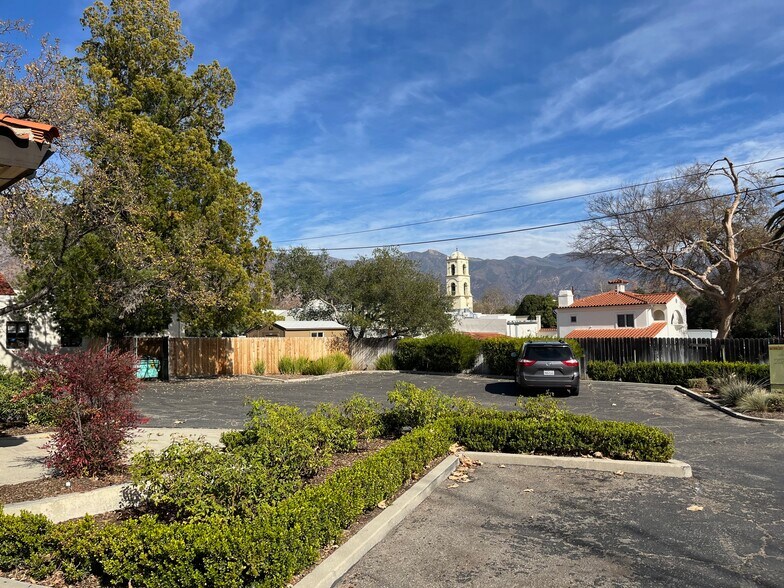 More Photos Of 110 S Ventura St, Ojai Freestanding For Lease