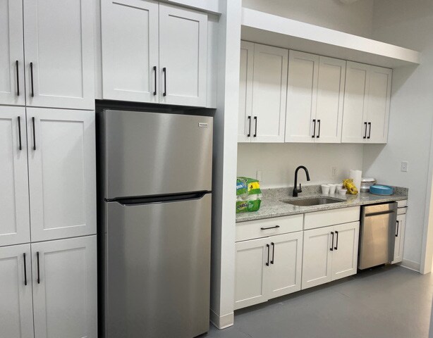 More Photos Of 100 Avon St, Charlottesville Office For Lease