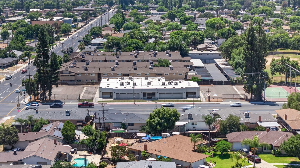 Primary Photo Of 3676 E Dakota Ave, Fresno Assisted Living For Sale